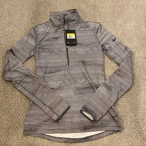 NWT Nike Half Zip